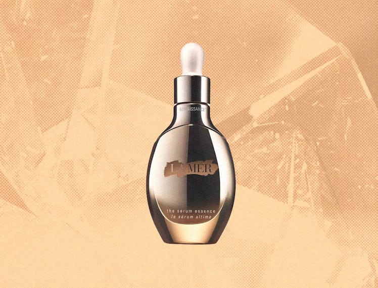 an image of la mer's new bottle of serum essence from the genaissance collection